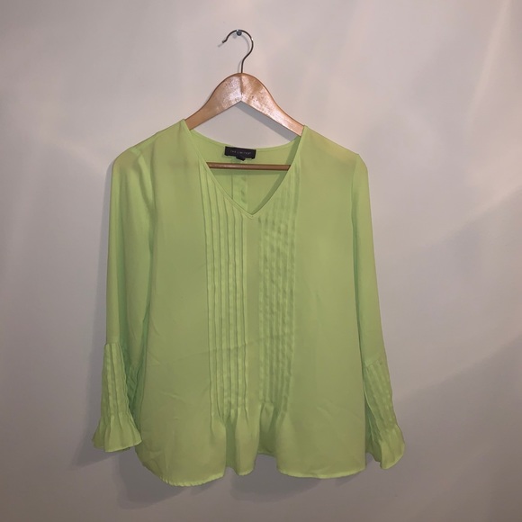 The Limited Women’s Green Blouse - Picture 2 of 10